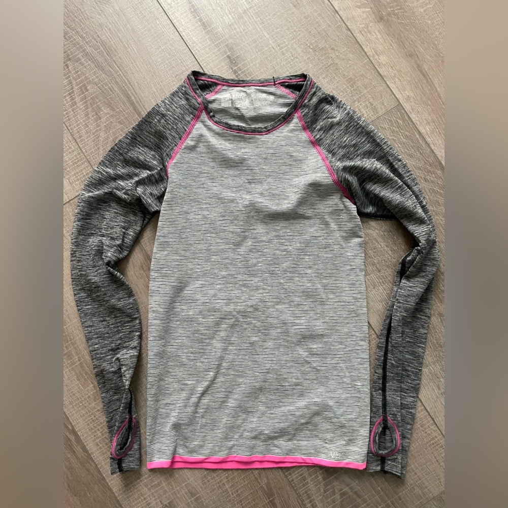 Victorias Secret Athletic Long Sleeve Striped Top XS